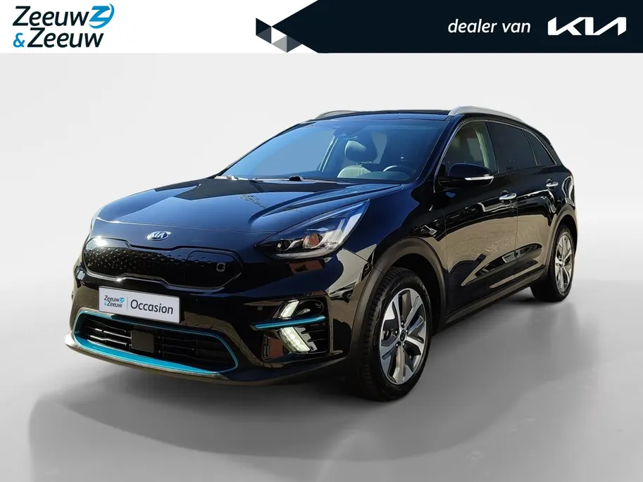 Kia e-Niro DynamicPlusLine 64 kWh | Warmtepomp! | Apple Carplay / Android Auto | Navigatiesyteem | Elektrisch Verstelbare Voorstoelen | Bestuurdersstoel + Geheugen | Stoelverwarming + Stoelkoeling | Stuurverwarming | Elektrisch Schuif / Kanteldak | Licht + Regensens