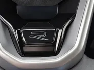 Volkswagen T-Cross 1.5TSI/150PK R-Line ·Trekhaak · Apple/Android Car Play ·  Navigatie · Camera + Parkeersensoren · Garantie t/m 22-10-2027