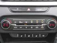 Kia ProCeed 1.6 T-GDI GT | 204PK! | Stuur-/stoelverwarming | Schuifdak | Camera | Stoelgeheugen | LED | Dodehoek detectie | Zeer nette auto | 1e eigenaar |
