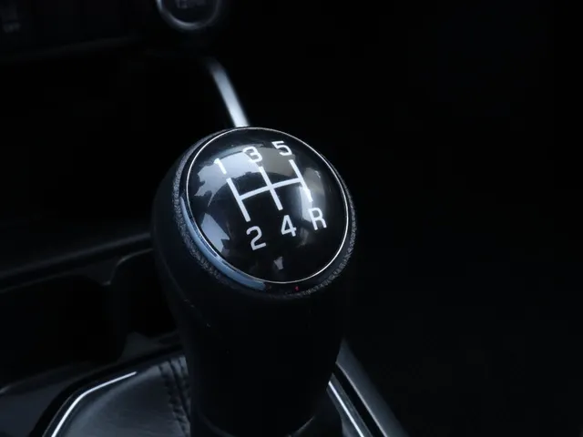 Suzuki Ignis 1.2 Select Hybrid Carplay | Camera