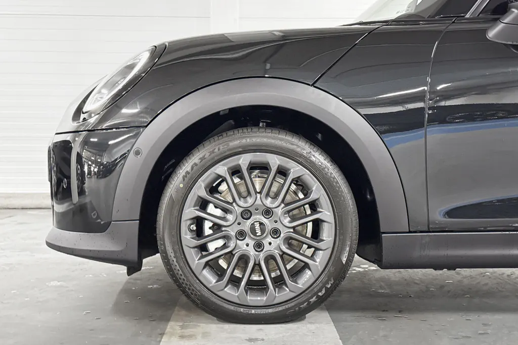 MINI Cooper 5-deurs Classic
