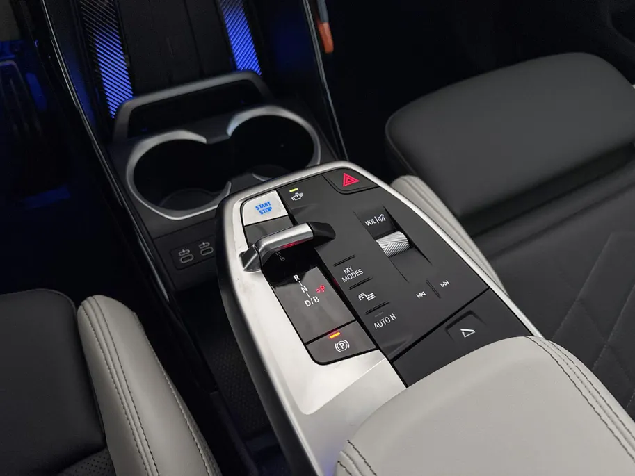 BMW iX1 eDrive20 67 kWh M Sport Edition