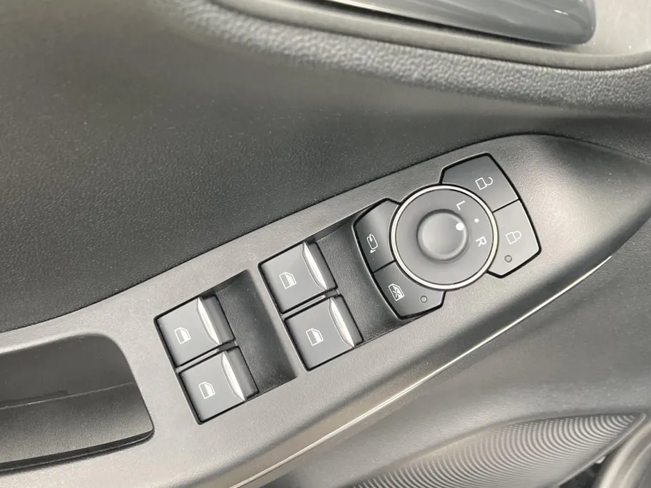 Ford Puma 1.0 EcoBoost Hybrid 155pk Automaat ST-line Vignale Lederen bekleding - B&O - massagestoelen - Navi - Winter Pack