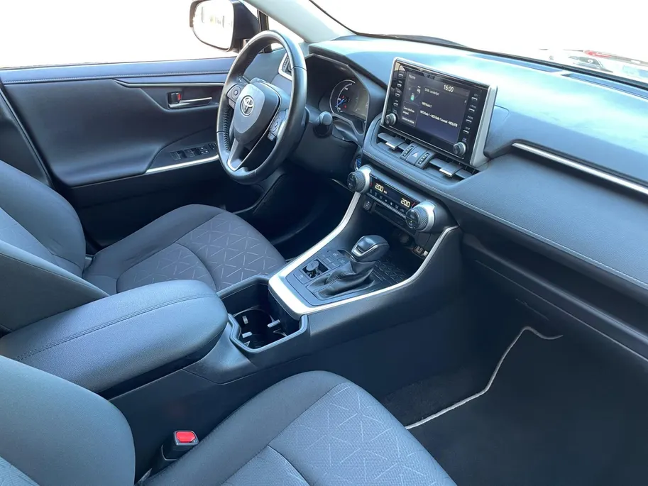 Toyota RAV4 2.5 Hybrid Business *Automaat*Navi via Carplay*Camera*Elekt. Achterklep*Adapt. Cruise Control*LM Velgen*Zeer nette auto!
