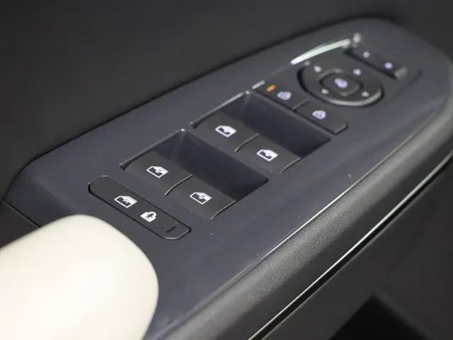 Kia EV5 GT-Line Business Edition 81.4 kWh Afneembare trekhaak & 4 Seizoensbanden