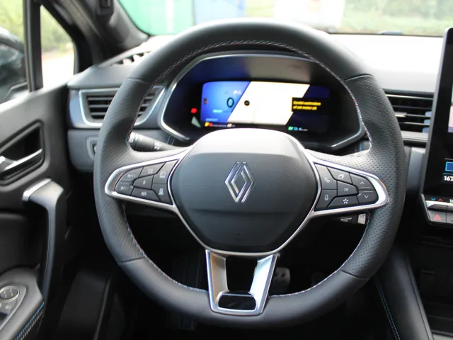 Renault Symbioz 1.8 E-Tech full hybrid 160 esprit Alpine *  Vermelde prijs is inclusief de korting t.w.v. 2500,- *
