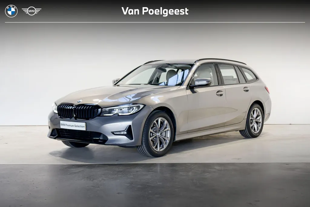 BMW 3 Serie Touring 330i Business Edition Plus High Executive