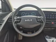 Kia Niro 1.6 GDi PHEV Launch Edition | Cruise Control | Camera | Climate Control | Navigatie | Lederen Bekleding | Memory Stoelen | Stoelverwarming | Stuurverwarming | Stoelventilatie |