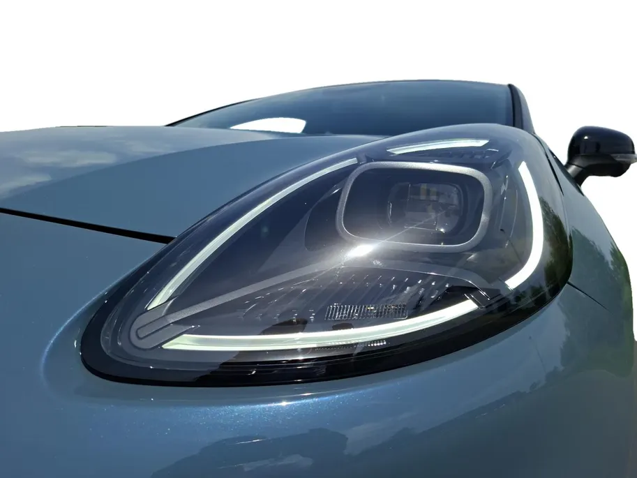 Ford Puma 1.0 EcoBoost Hybrid BlueCruise Edition 155Pk | 5.000,- Ready Set Ford Bonus | Gratis automaat t.w.v. 1.500,-! | Winterpack | 18' Lichtmetaal | 360Camera | Adaptive Cruisecontrol | BLIS | El. Achterklep | Unieke bekleding | Nieuw op voorraad!