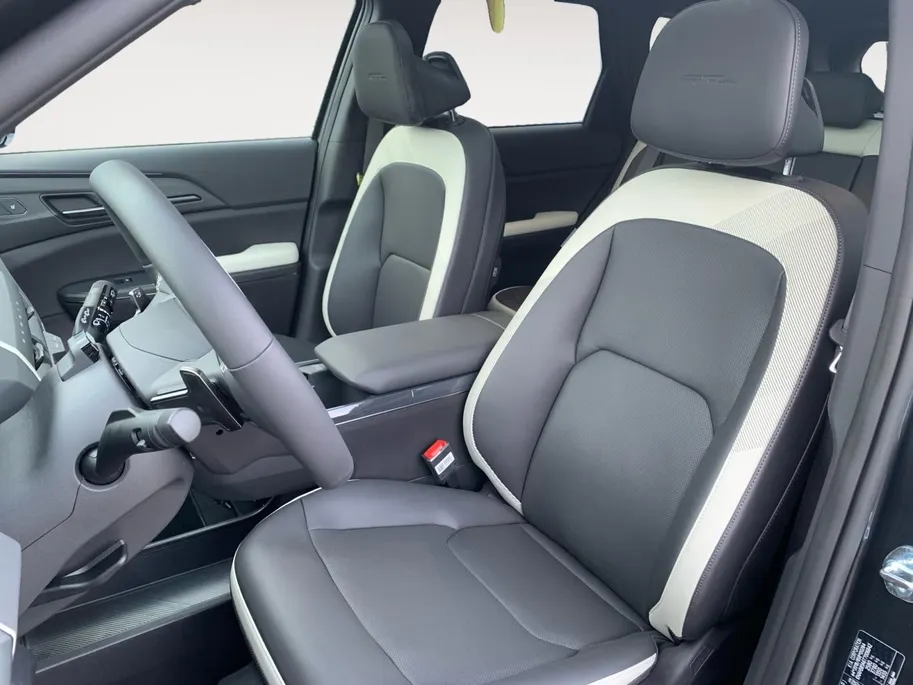 Kia EV5 GT-Line Business Edition 81.4 kWh | 505 km actieradius |  19' Inch velgen | Bel voor info
