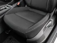 Škoda Karoq 1.5 TSI ACT 150pk DSG Business Edition · Camera · Inklap. Trekhaak · Keyless · Stuur- & Stoelverwarming · Apple/Android Car Play · ACC · Garantie t/m 02-07-2028 of 100.000km