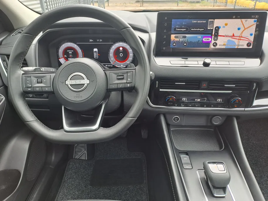 Nissan QASHQAI 1.3 MHEV Xtronic N-Connecta | Apple Carplay/Android Auto | Navi | 360 Camera | Automaat | Pano Dak | Cruise control adaptief