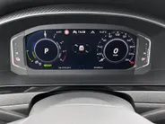 Volkswagen Arteon Shooting Brake 1.4 TSI PHEV 218PK R-Line Business DSG · Panoramadak · Trekhaak · Camera · Stoel, Stuur & achterbank verwarmd · Apple/Android Car Play · Garantie t/m 11-08-2027 of 100.000km