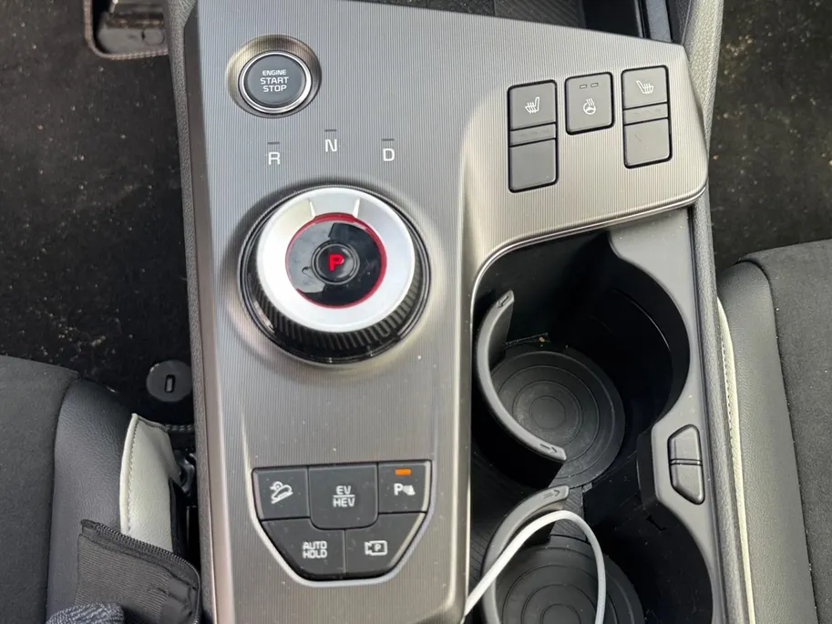 Kia Sportage 1.6 T-GDi Plug-in Hybrid GT-Line | *DEMO Direct beschikbaar* | Navi | Clima | Camera | Cruise Control | Stoel-/Stuurverwarming | Apple Carplay & Android Auto