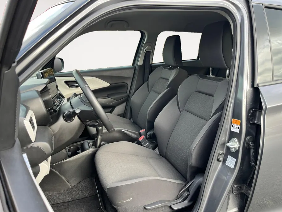 Suzuki Swift 1.2 Style Smart Hybrid Apple CarPlay | Android Auto | LED koplampen | Cruise control | Stoelverwarming | Blind Spot | Etc.