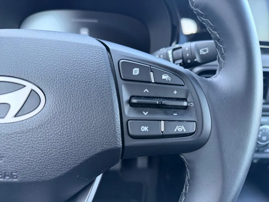 Hyundai i10 1.0 Comfort Smart | Achteruitrijcamera | Parkeersensoren achter | Navigatie | Airco | Apple Carplay/ Android auto |
