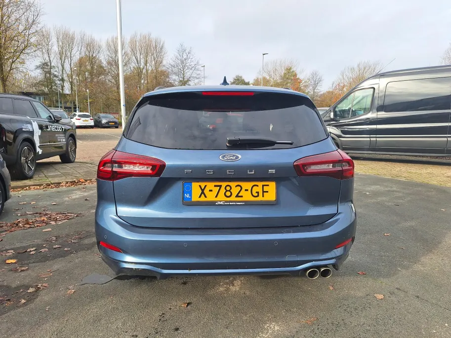 Ford Focus Wagon 1.0 EcoBoost Hybrid ST Line WINTERPAKKET / NAVIGATIE GROOTSCHERM.