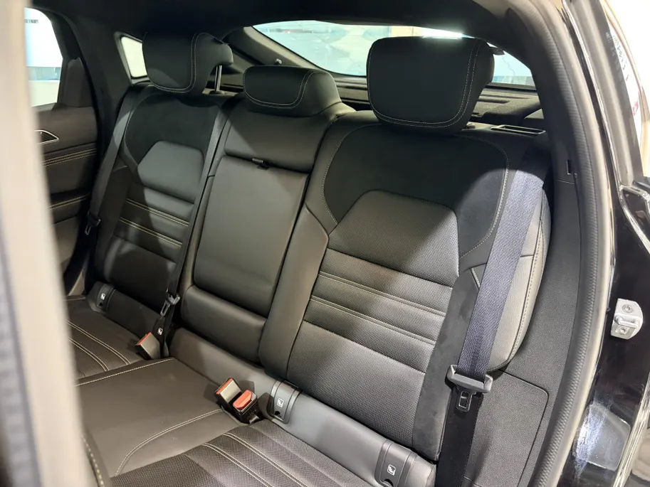 Renault Arkana 145PK E-Tech hybrid Engineered Automaat | 1ste Eigenaar | Schuif-Kantel Dak | Stoel & Stuurwiel Verwarming | Cruise Control Adaptief | Climate Control | Parkeersensoren | Camera |