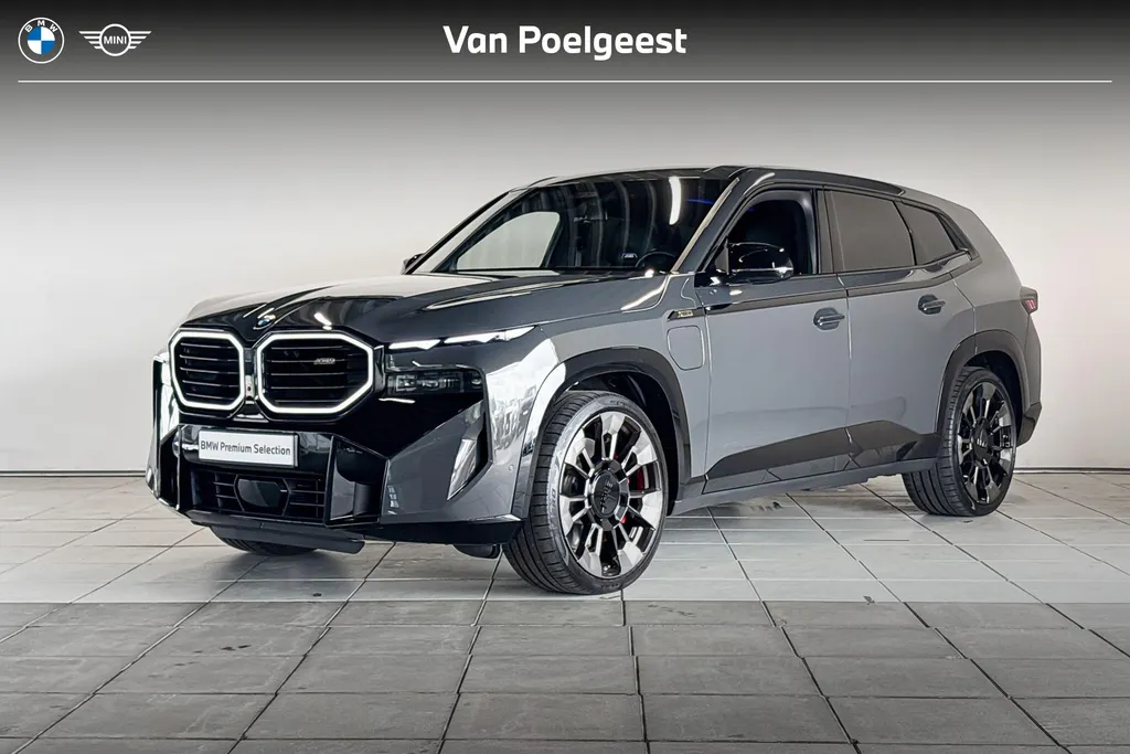 BMW XM PHEV