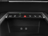 Audi A3 Allstreet Advanced edition 40 TFSI e 204 PK · Lederen bekleding · Comfortsleutel · 18' LM Velgen · Assist. Driving + Parking plus