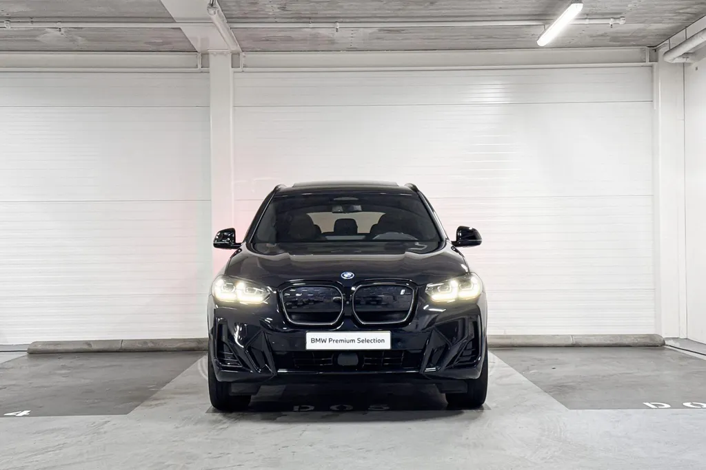 BMW iX3 High Executive