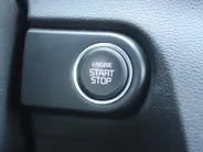Kia ProCeed 1.4 T-GDI GT-Line | Trekhaak | Stuur-/stoelverwarming | Schuifdak | Camera | Cruise | Navi | 17" LM | Clima | LED |