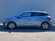Hyundai i20 1.0 T-GDI DCT Premium Sky / Schuif - kantel dak / Clima / Navi / All season banden