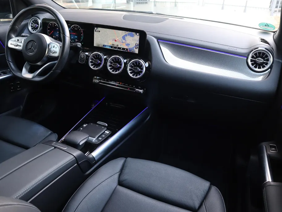 Mercedes-Benz GLA 250 e AMG Line l Stoelverwarming l Leder l Achteruitrij camera