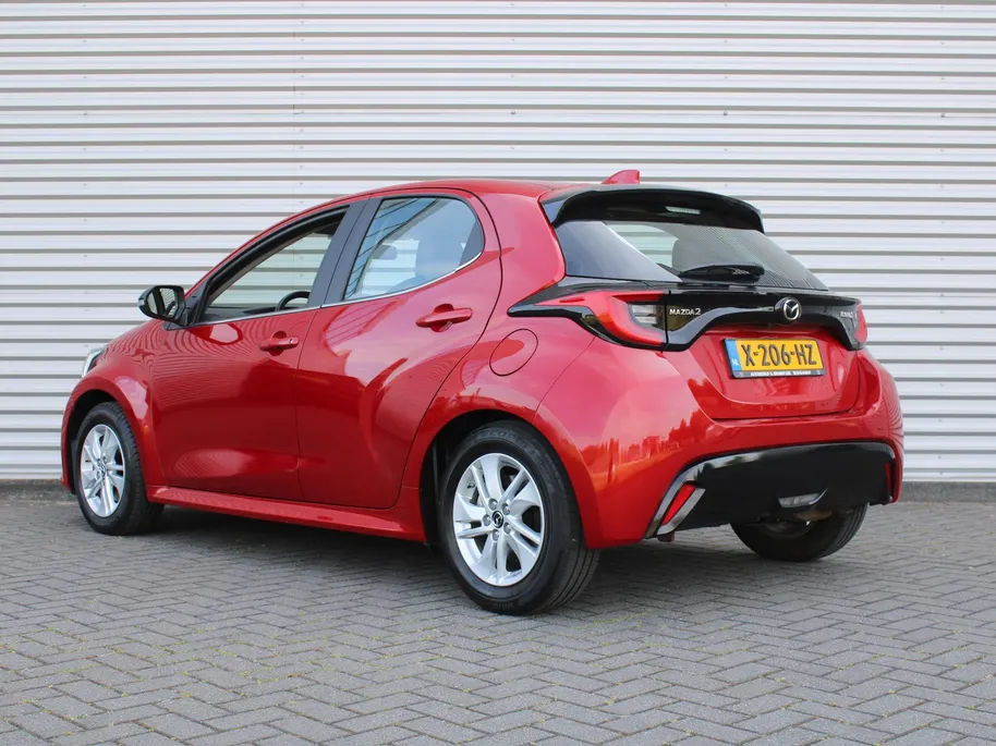 Mazda 2 Hybrid 1.5 Agile | Comfort pakket | CarPlay | Camera | Stuur-/stoelverwarming | Cruise adapt. | 15' LM |