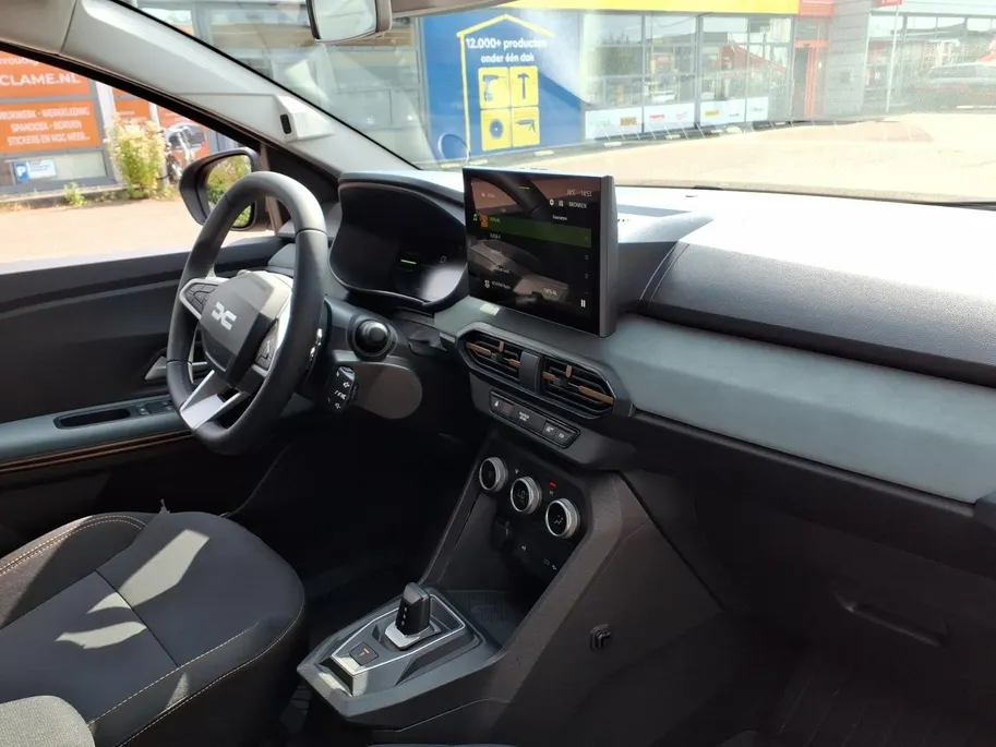 Dacia Jogger 1.2 Eco-G 120 extreme EDC NU DEZE VOORRAAD AUTO 1000,- KORTING Automaat | LPG/Benzine | Navigatie | Airco/Clomate | PDC/Camera