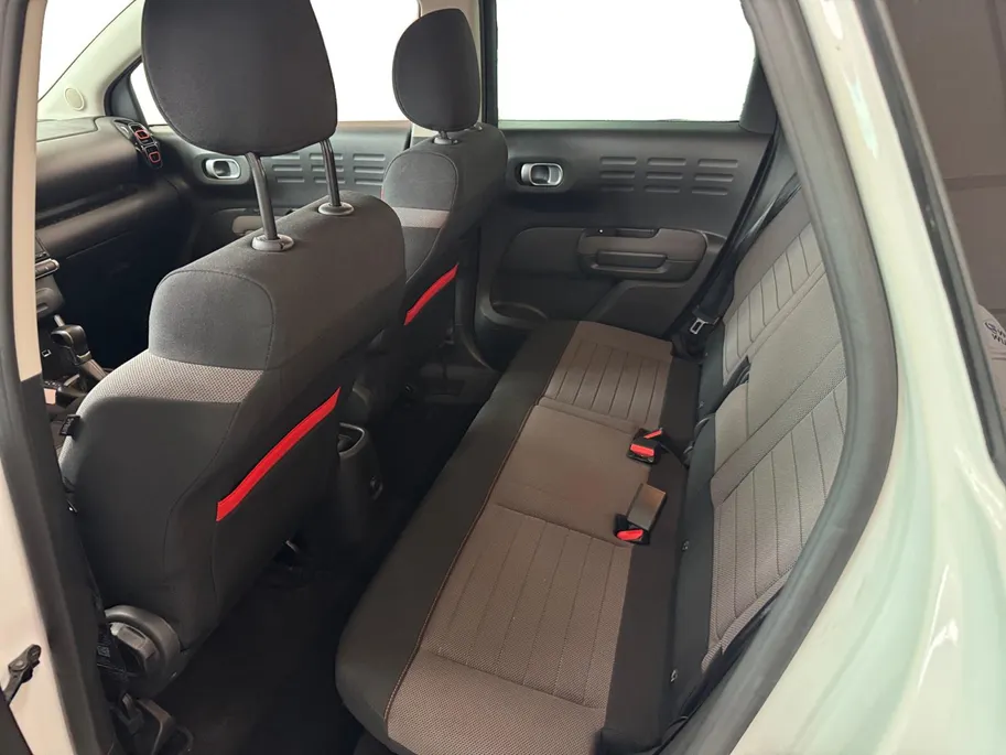 Citroën C3 Aircross 1.2 PureTech S&S Shine | Navigatie | Achteruitrijcamera | Apple CarPlay/Android Auto | Climate Control | Cruise Control | Parkeersensoren