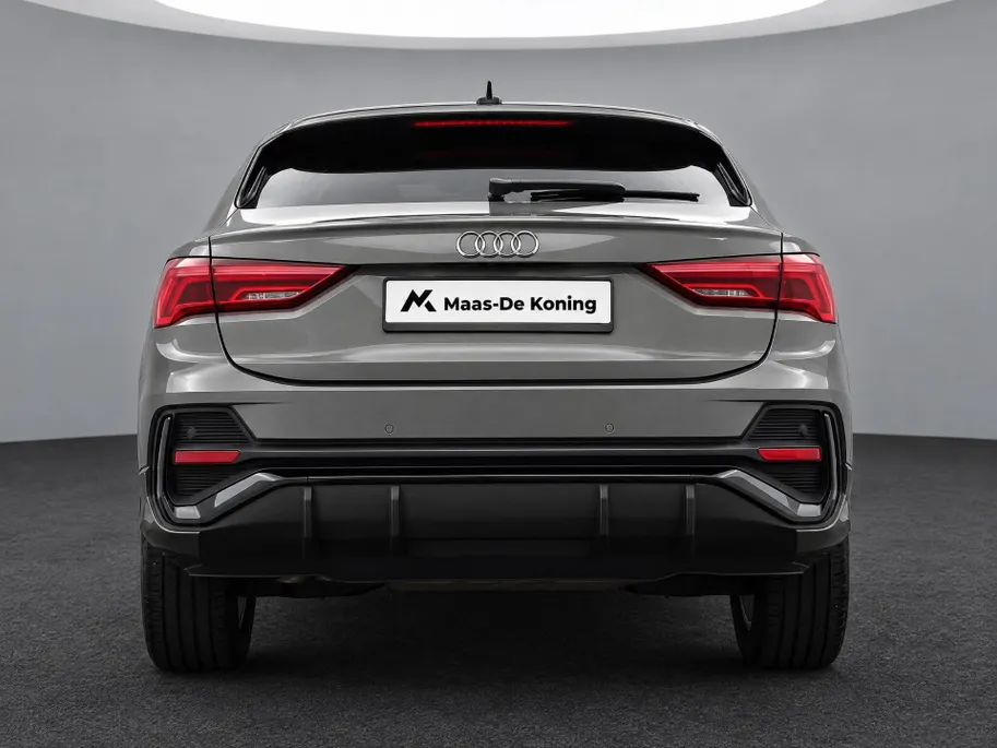 Audi Q3 Sportback 45 TFSIe 245pk S Edition · Trekhaak · Camera · Apple/Android Car Play · Elek. Achterklep · Dodehoeksensor · Lederen Bekleding · Garantie t/m 04-02-2027 of 100.000km