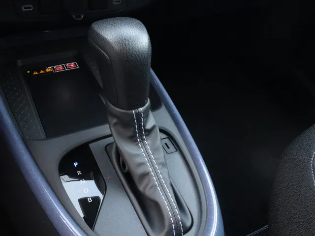 Toyota Aygo X Hybrid 115 pulse | V+A Parkeersensoren | Apple/Anrdoid Carplay |