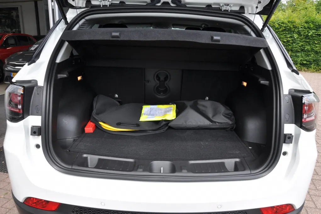 Jeep Compass 4xe 240 Hyb. Trailh.