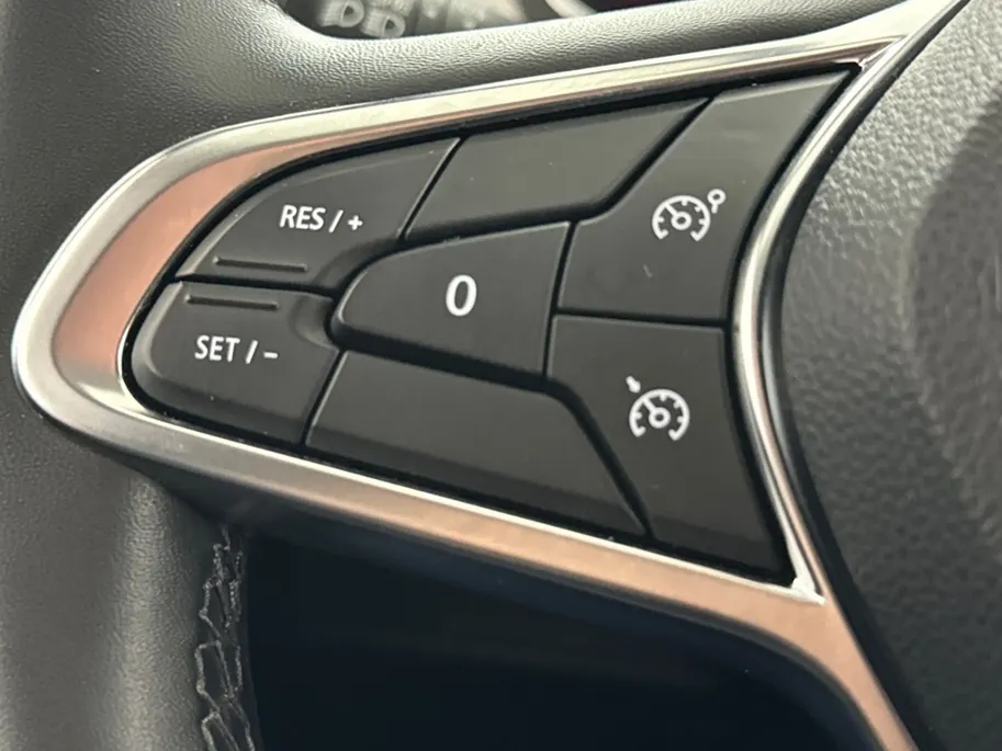 Renault Captur 1.6 E-Tech PHEV 160 Intens | Groot Scherm + Navigatie | Parkeercamera | Cruise Control