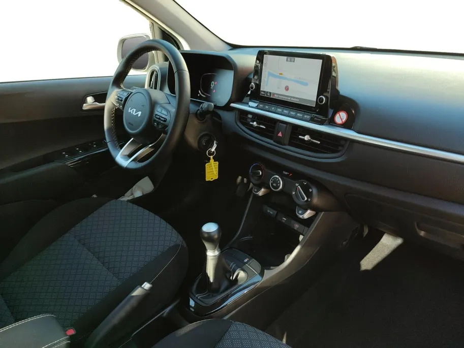Kia Picanto 1.0 DPI DynamicPlusLine | Apple Carplay / Android Auto | Navigatiesysteem | Lichtsensor | Parkeersensoren + Camera Achter | Cruise Control | Rijstrooksensor + Correctie | 14' Lichtmetalen velgen