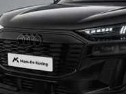 Audi Q6 e-tron S edition 83 kWh 252 PK · Glazen panoramadak · Trekhaak elek. wegklapbaar · Optiekpakket zwart
