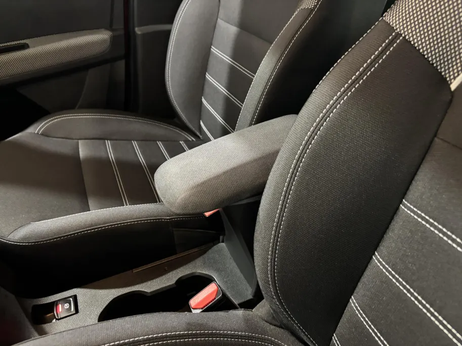 Dacia Sandero 100PK TCe Bi-Fuel Essential | 1e eigenaar | Trekhaak | Airco | Bluetooth | Parkeersensoren | Cruise Control | LED Koplampen | Camera | Lichtmetalen Velgen |