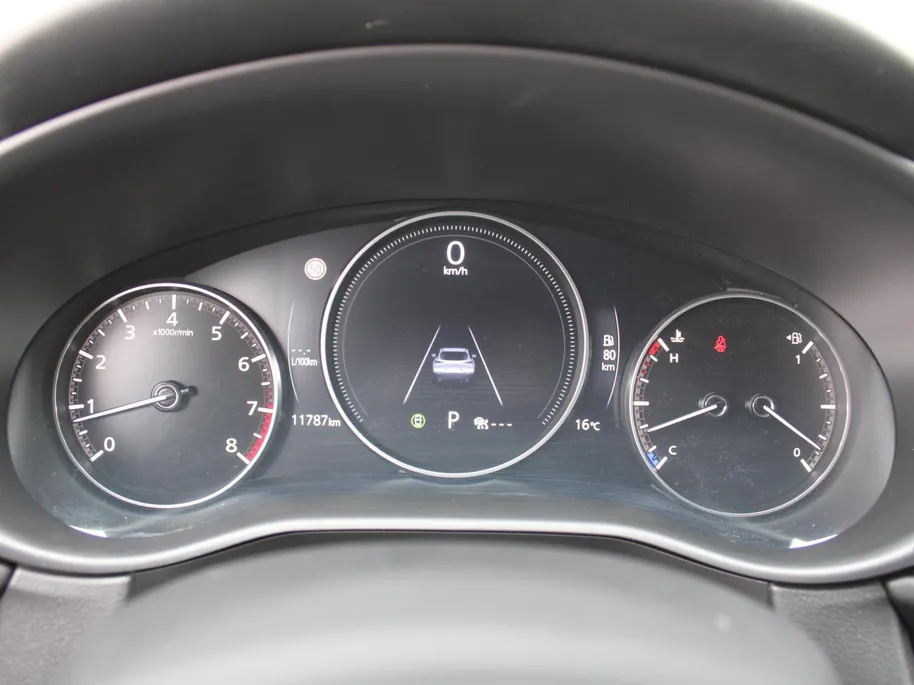 Mazda CX-30 2.0 e-SkyActiv-X M Hybrid Centre-line | Stuur-/stoelverwarming | Camera | HUD | LED | 18' LM | Dodehoek sensor | Cruise adapt. |