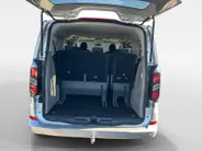 Ford Transit Custom Tourneo 340 2.5 PHEV L1H1 Titanium | EXCL. BTW INCL BPM! Elek. Trekhaak | 2300KG Trekgewicht | Stoel/Stuur/Voorruitverwarming | Cruise Control | Parkeer Camera | 8 zitplaatsen |