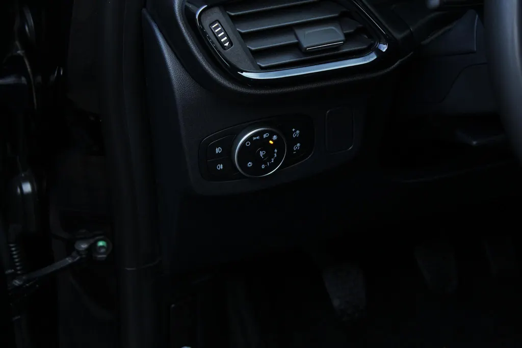Ford Puma 1.0 EcoBoost Connected | 95 pk | Comfort Pack |