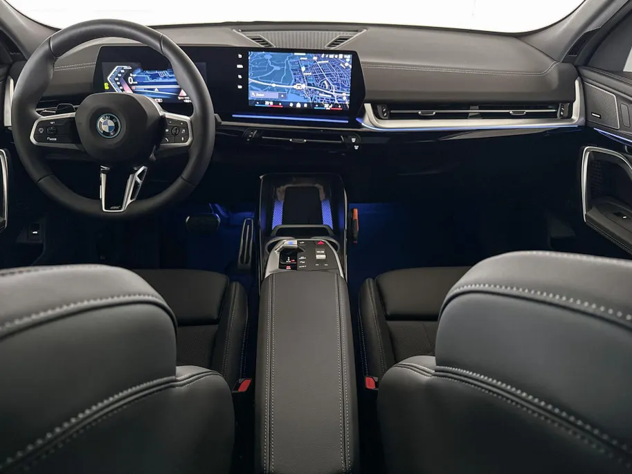 BMW iX2 eDrive20 67 kWh M Sport Edition