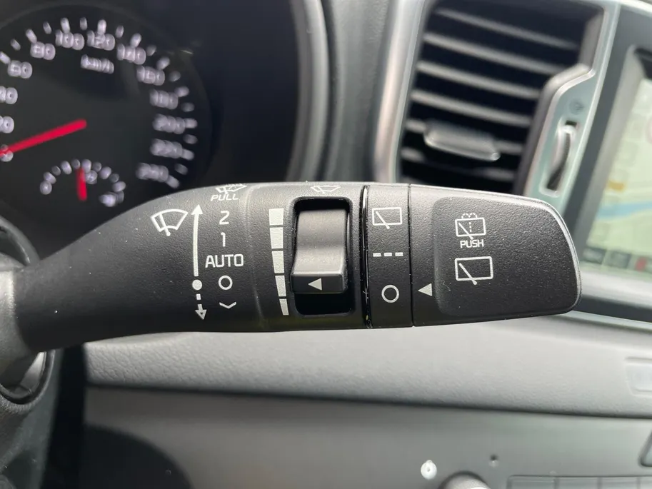 Kia Sportage 1.6 GDI DynamicLine |Android auto/Carplay| Navigatie|Trekhaak| All season banden| Achteruitrijcamera | Cruise control