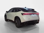 Nissan ARIYA Advance 66 kWh | 100% Elektrisch | 22KW lader | Trekhaak | Panorama dak | Elektrische achterklep | Elektrische stoelen | 360 camera