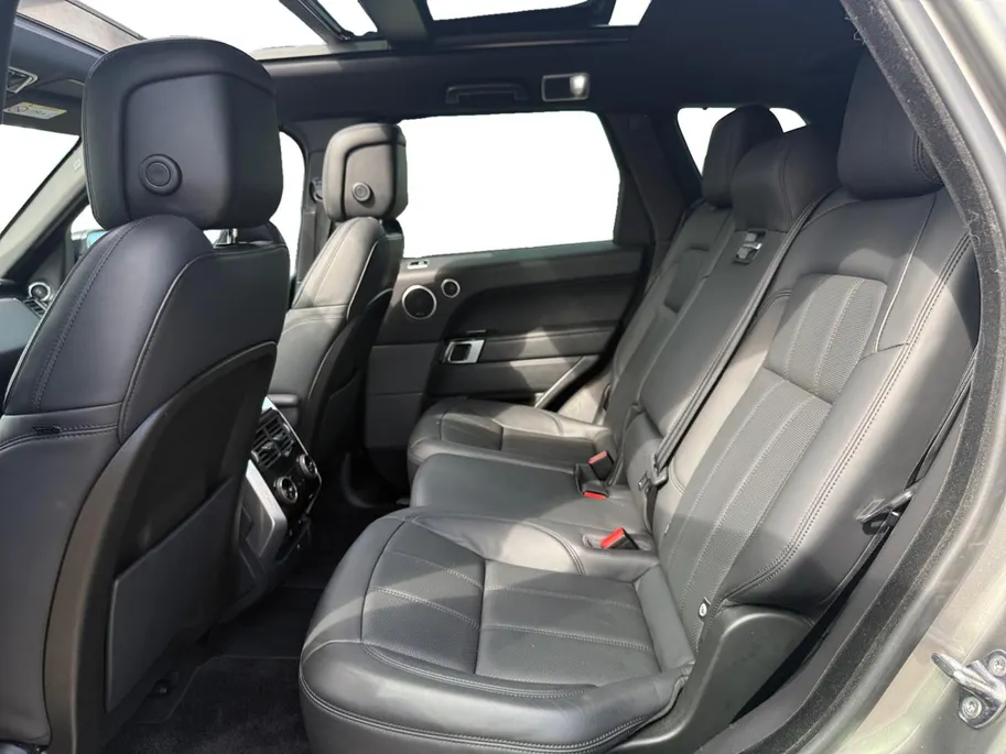 Land Rover Range Rover Sport 2.0 P400e Autobiography Dynamic | Dealer onderhouden | Panoramadak | Stoelkoeling/Verwarming | Luchtvering | Head-Up | Full Optie! | 12 maanden garantie! |