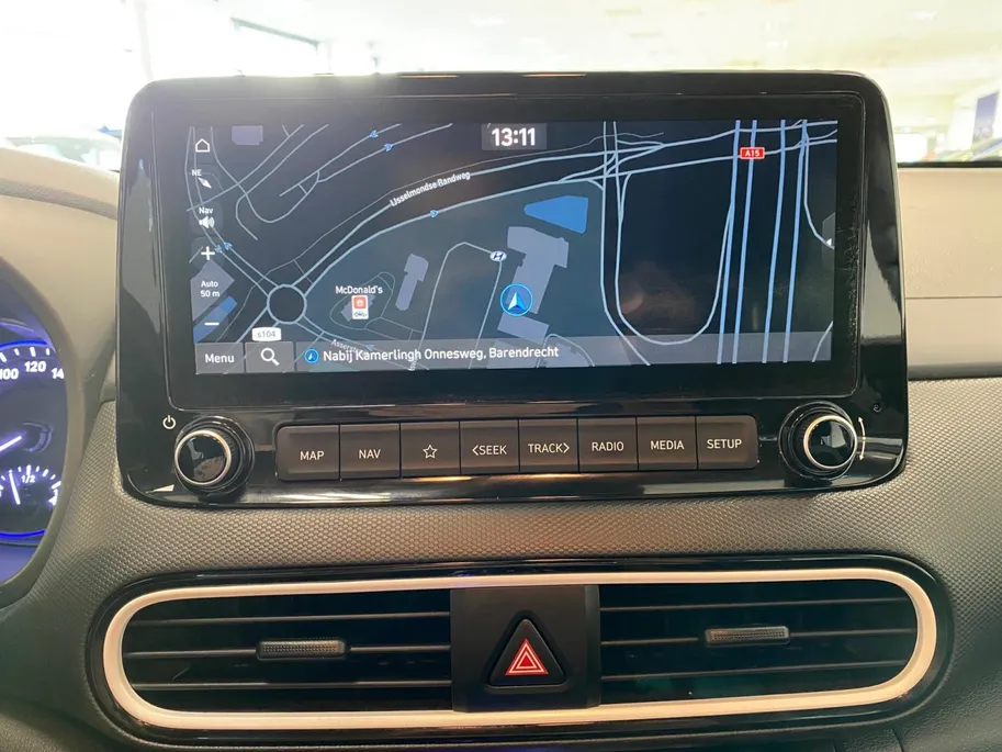 Hyundai Kona 1.6 HYBRID | AUTOMAAT | COMFORT | TREKHAAK | SIDESTEPS | NL-AUTO |