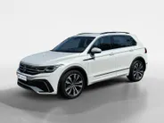 Volkswagen Tiguan 1.5 TSI R-Line Business+ | Automaat | Cruise Control | Climate Control | Digital Dashboard | Stoelverwarming | Stuurverwarming | Navigatie | Parkeersensoren |