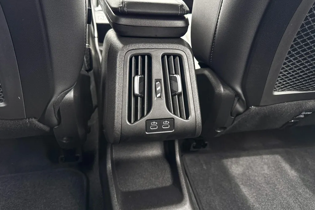 BMW X1 xDrive25e