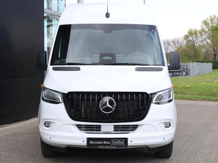 Mercedes-Benz Sprinter 317 L2H2 DC 6 pers. 3.5T TREKHAAK