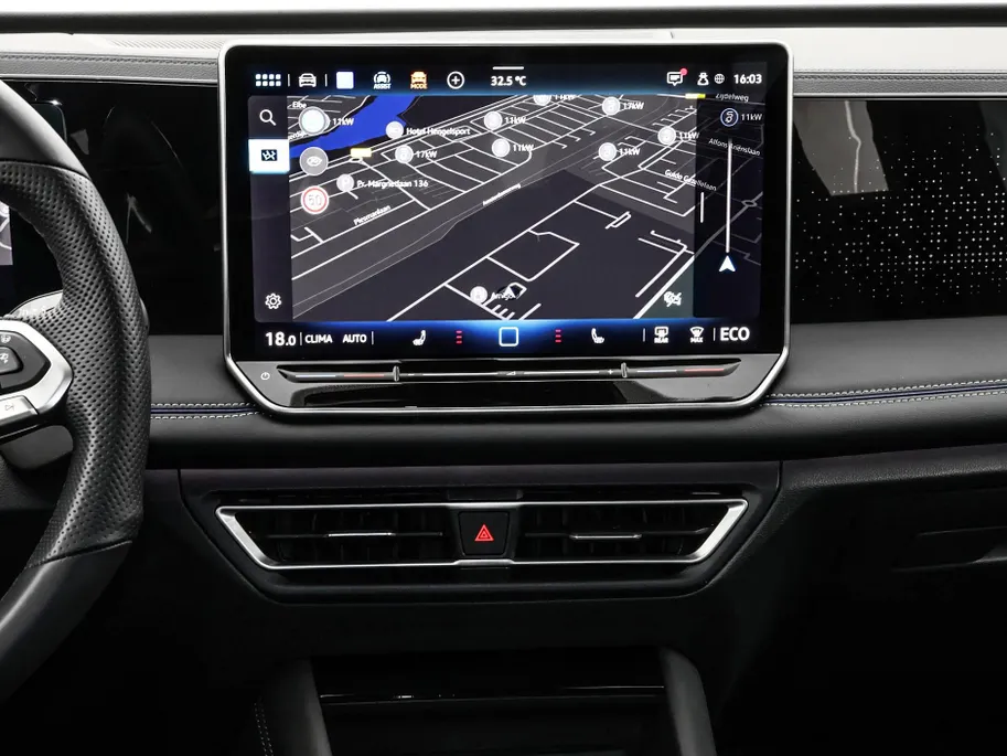 Volkswagen Tiguan 1.5 eHybrid 204pk DSG R-Line Edition · Trekhaak · 360 Camera ·  Matrix LED · Stuur- & Stoelverwarming · Garantie t/m 18-09-2030 of 100.000km